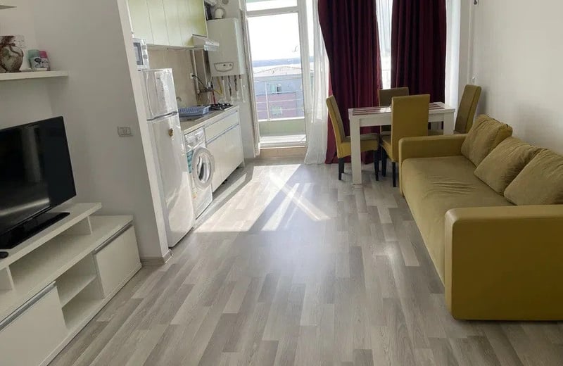 Аренда меблированной двухкомнатной квартиры, 57 м², Мамая, Констанца, Румыния