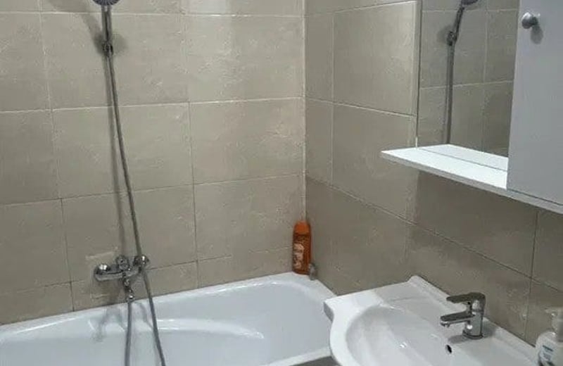 Аренда меблированной двухкомнатной квартиры, 57 м², Мамая, Констанца, Румыния