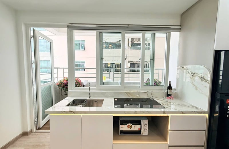 Rent of a modern, furnished apartment close to the sea, Nha Trang, Vietnam