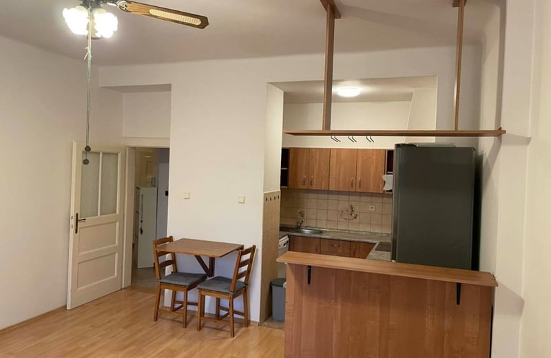 Аренда светлой двухкомнатной квартиры, 55 м², Holešovice, Прага, Чехия