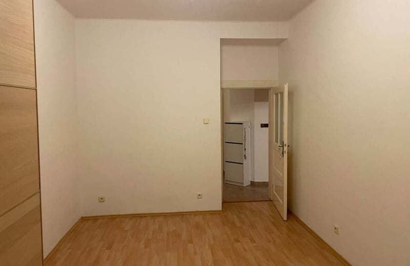 Аренда светлой двухкомнатной квартиры, 55 м², Holešovice, Прага, Чехия