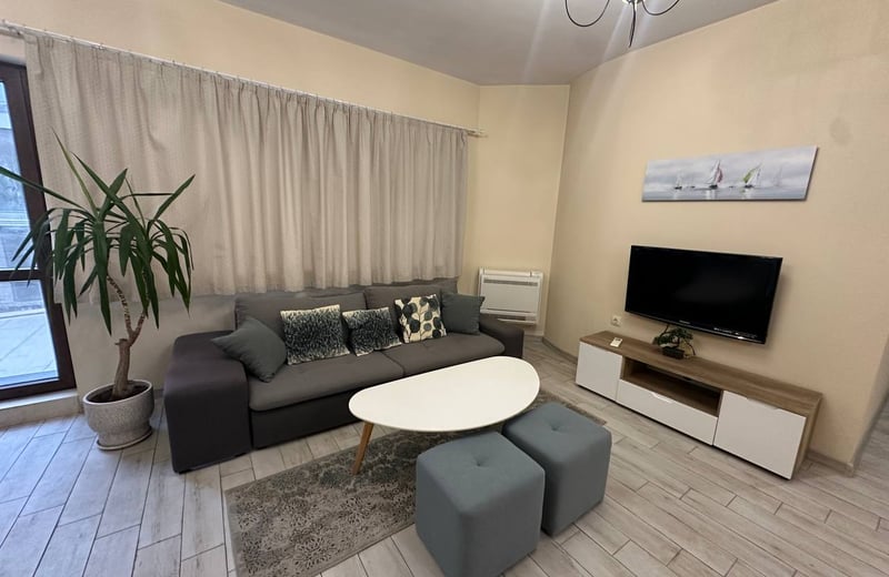 Rent of a comfortable, furnished 2-room apartment, 55 m², Briz, Varna, Bulgaria