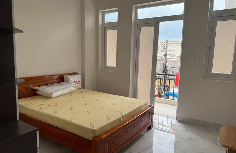 Rent of a furnished three-story house, 200 m², North Nha Trang, Vietnam