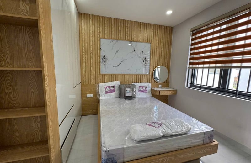 Аренда современного дома с 3 спальнями, 270 м², запад Нячанга, Вьетнам