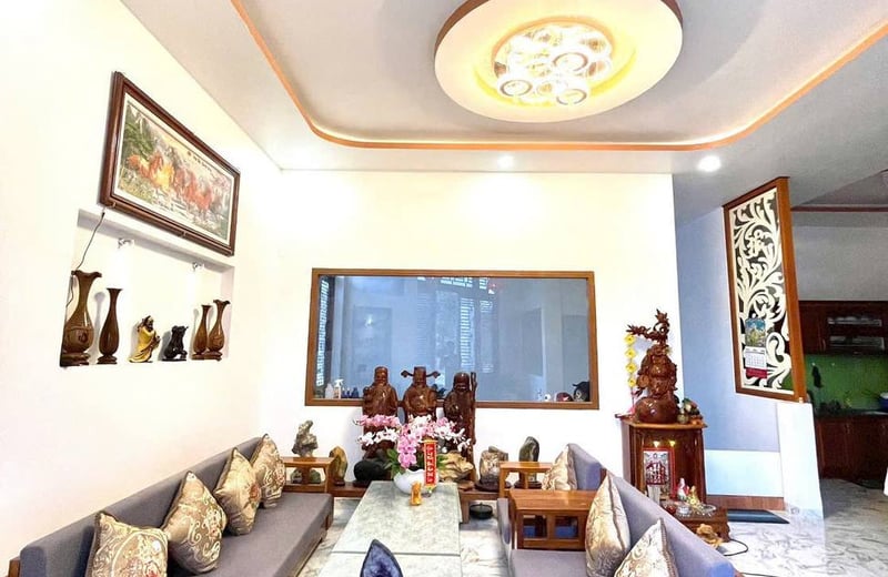 Spacious 350 m² House for Rent with 3 Bedrooms in Phuoc Long, South Nha Trang, Vietnam