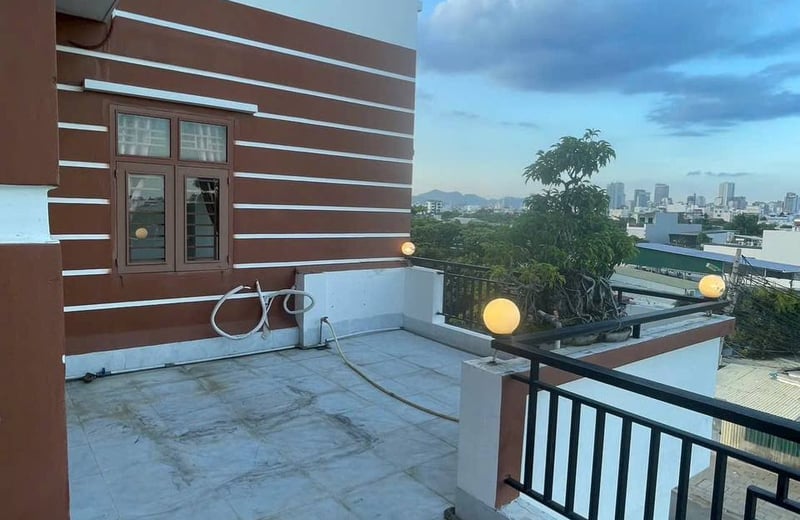 Spacious 350 m² House for Rent with 3 Bedrooms in Phuoc Long, South Nha Trang, Vietnam