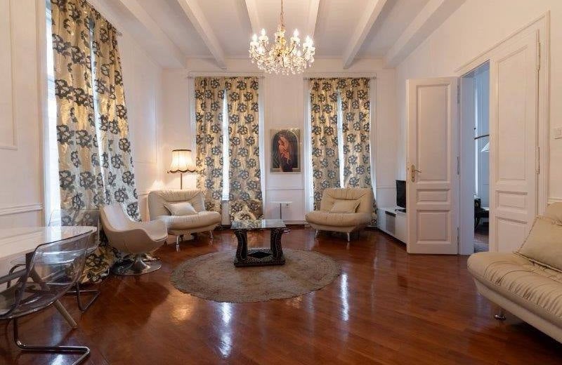 Аренда просторной меблированной трёхкомнатной квартиры, 139 м², Белград, Сербия