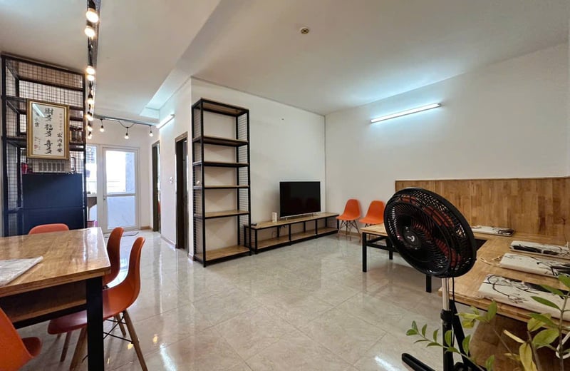 Location d’un appartement avec deux chambres et vue sur la mer et la ville, 65 m², Nha Trang, Vietnam