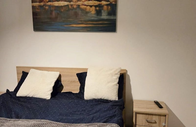 Аренда комфортной квартиры с двумя отдельными комнатами и балконом, Констанца, Румыния