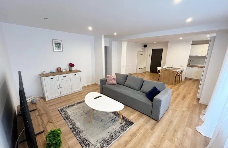 Komfortable Zweizimmerwohnung mit Balkon zur Miete, Faleza Nord, Constanța, Rumänien