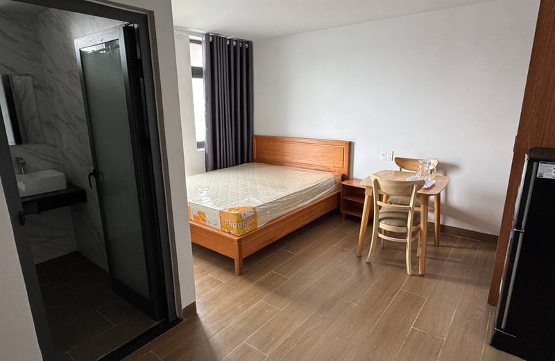 Cozy furnished studio with balcony for rent, Khue My, Da Nang, Vietnam
