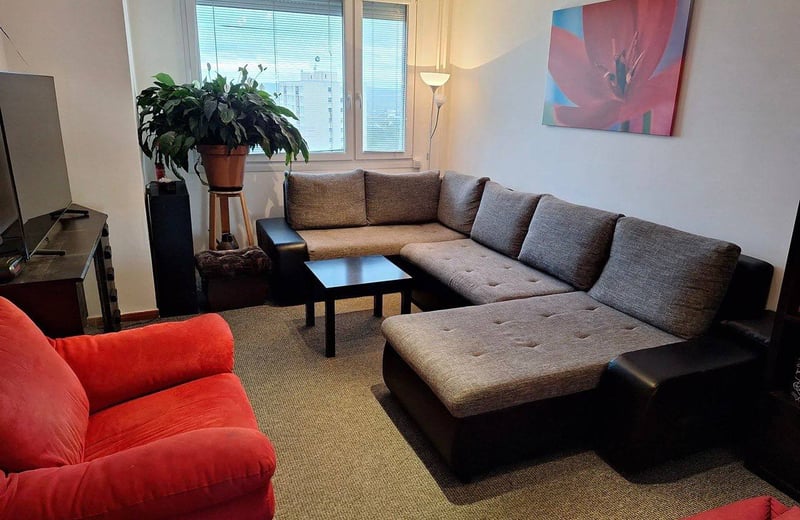 Location d’un appartement spacieux, 73 m², Chodov, Prague, République Tchèque