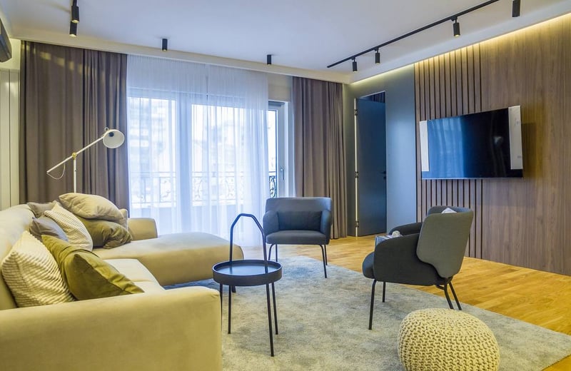 Stylish three-room apartment with balcony for rent, 78 m², Vračar, Belgrade, Serbia