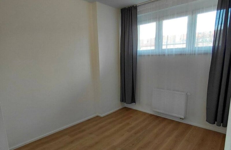 Alquiler de apartamento luminoso y renovado, 43 m², Budějovická, Praga, República Checa