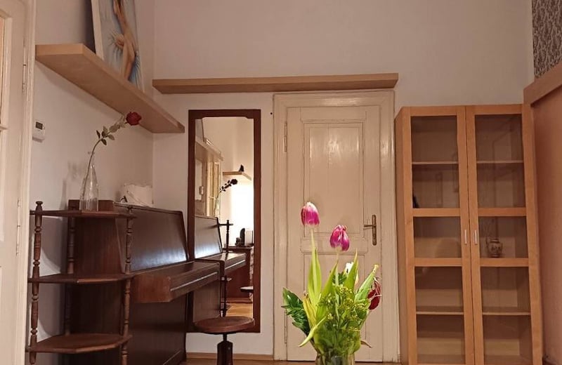 Gemütliche Wohnung im historischen Gebäude zur Miete, Staré Mesto, Bratislava, Slowakei