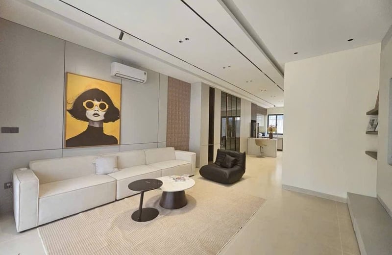 Location d’une villa moderne proche de la mer, 270 m², My Gia 8, Nha Trang, Vietnam