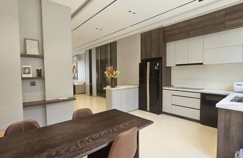 Location d’une villa moderne proche de la mer, 270 m², My Gia 8, Nha Trang, Vietnam