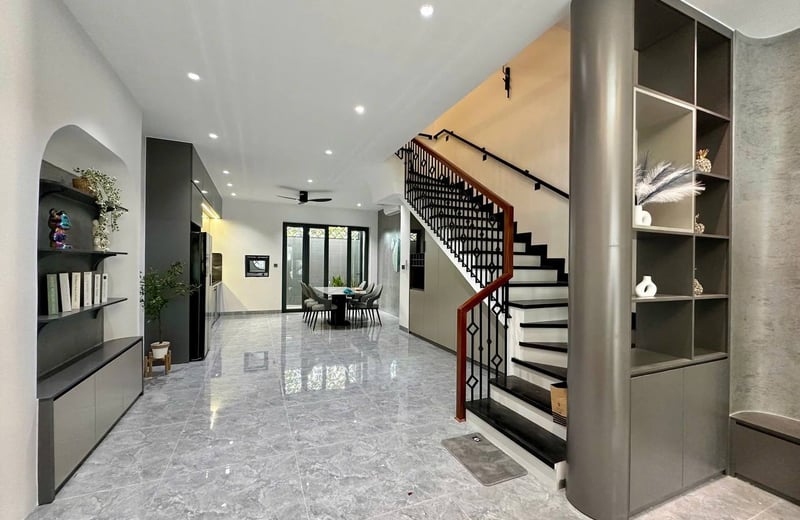 Аренда современной виллы близко к морю, 270 м², My Gia 8, Нячанг, Вьетнам