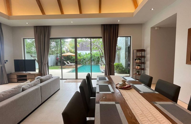 Alquiler de villa con piscina privada y jardín, 2 dormitorios, Phuket, Tailandia