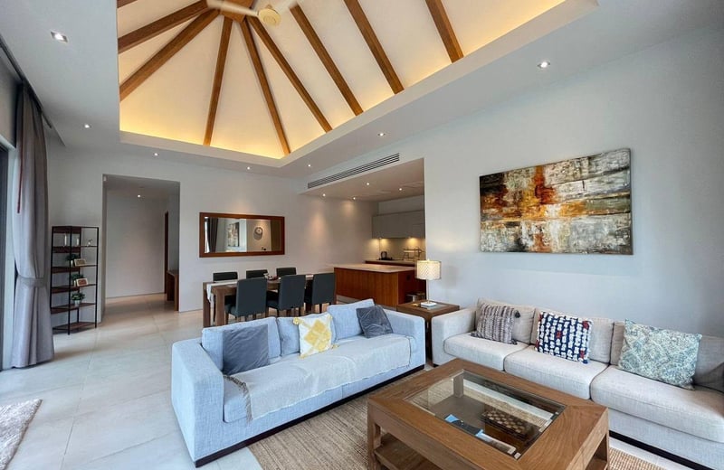 Alquiler de villa con piscina privada y jardín, 2 dormitorios, Phuket, Tailandia