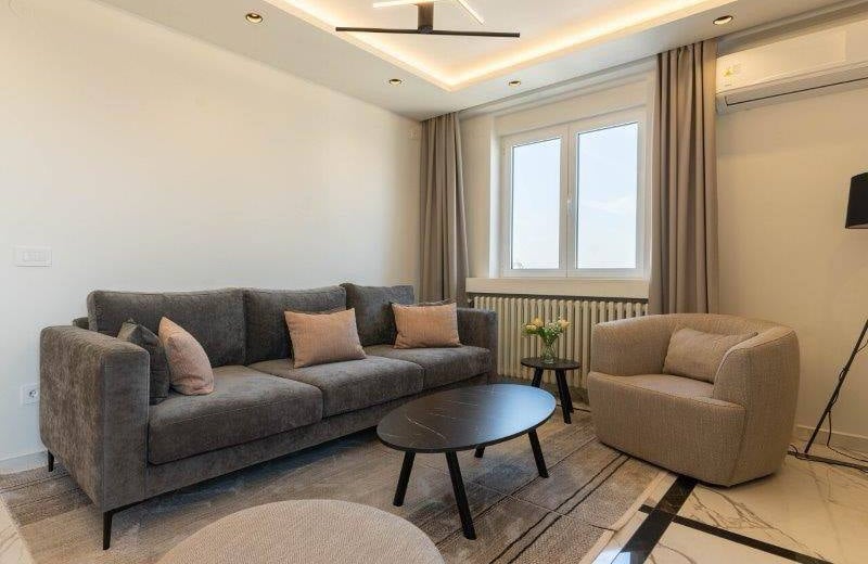 Просторная квартира 67 м² в аренду рядом с парком Ташмайдан, Белград, Сербия