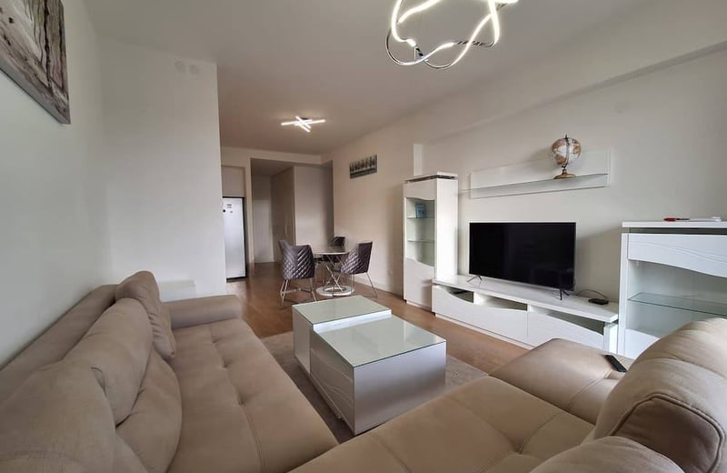 Amplio apartamento de 105 m² con hermosa vista en el complejo BW Verde en alquiler en Belgrado, Serbia