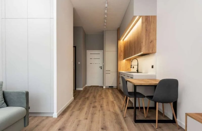 Apartamento estudio moderno y amueblado, 32 m², en alquiler en Varsovia, Polonia