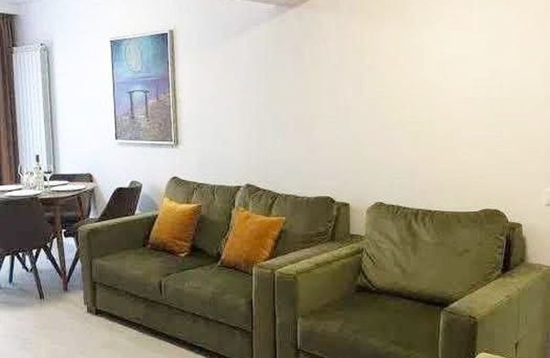 Apartamento luminoso en alquiler en Mamaia-Sat, Rumanía