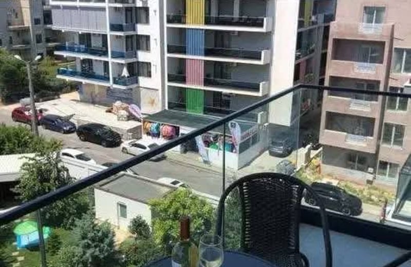 Apartamento luminoso en alquiler en Mamaia-Sat, Rumanía