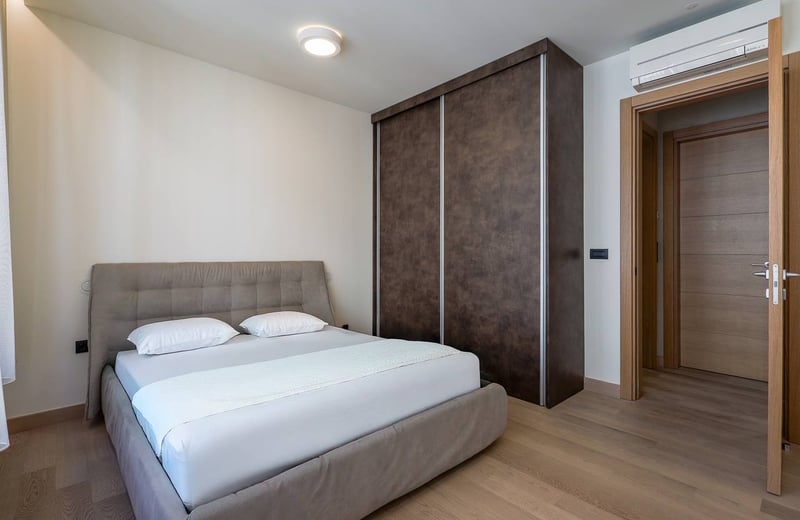 Stilvolle 4-Zimmer-Wohnung, 132 m² mit Terrasse zur Miete, Vračar, Belgrad, Serbien