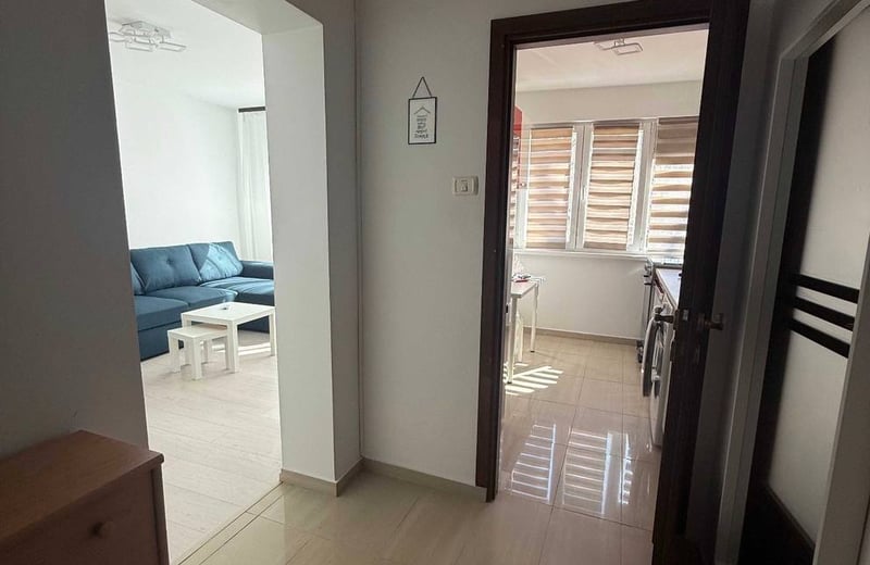 Cozy 2-room apartment 53 m² for rent, Dristor area, Bucharest, Romania