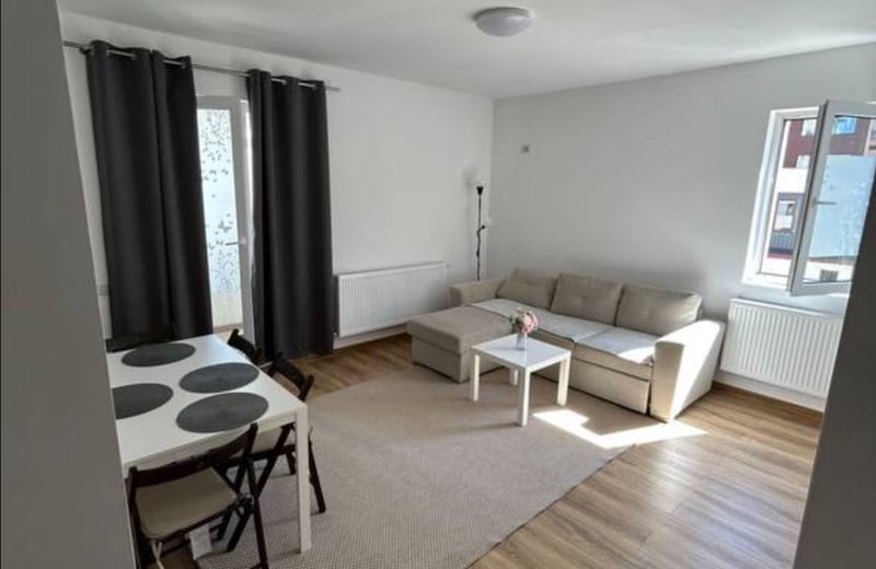 Apartamento acogedor y amueblado de 2 habitaciones en alquiler, Bucarest, Rumanía