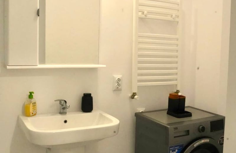 Светлая уютная квартира с балконом в аренду, Кьяжна, Бухарест, Румыния