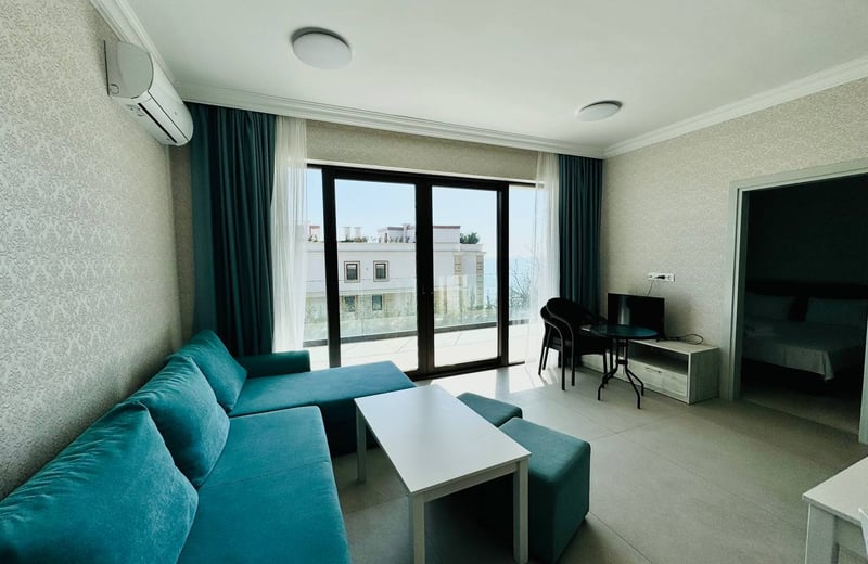 Spacious furnished apartment with sea view for rent, 92 m², Alen Mak, Varna, Bulgaria