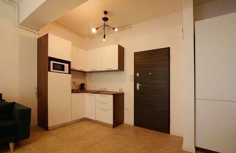 Аренда светлой квартиры с балконом и красивым видом, 60 м², Мамая, Констанца, Румыния