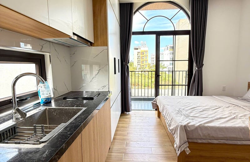 Helles, möbliertes studio mit balkon zur miete, Da Nang, Vietnam