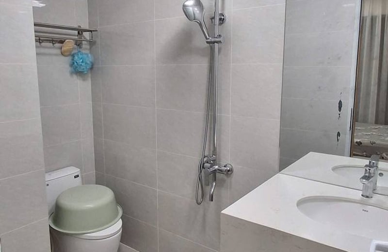 Alquiler de apartamento acogedor, amplio, con balcón, Nha Trang, Vietnam