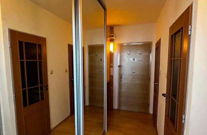 Аренда комфортной квартиры, 46 м², Горни Мехолупы, Прага, Чехия