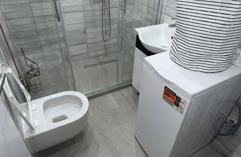 Location appartement confortable, meublé, sur deux étages, 55 m², Vračar, Belgrade, Serbie