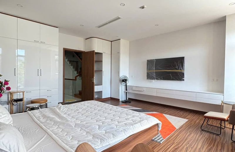 Аренда просторного, меблированного дома, 270 м², Нячанг, Вьетнам