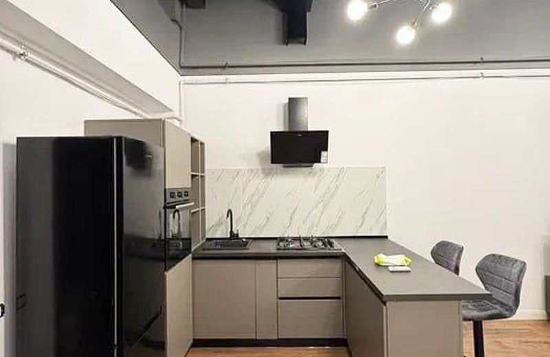 Аренда современной, комфортной квартиры с балконом, Мамая Сат, Румыния