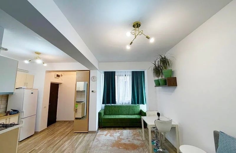 Location studio confortable, meublé, Mamaia Sat, Roumanie