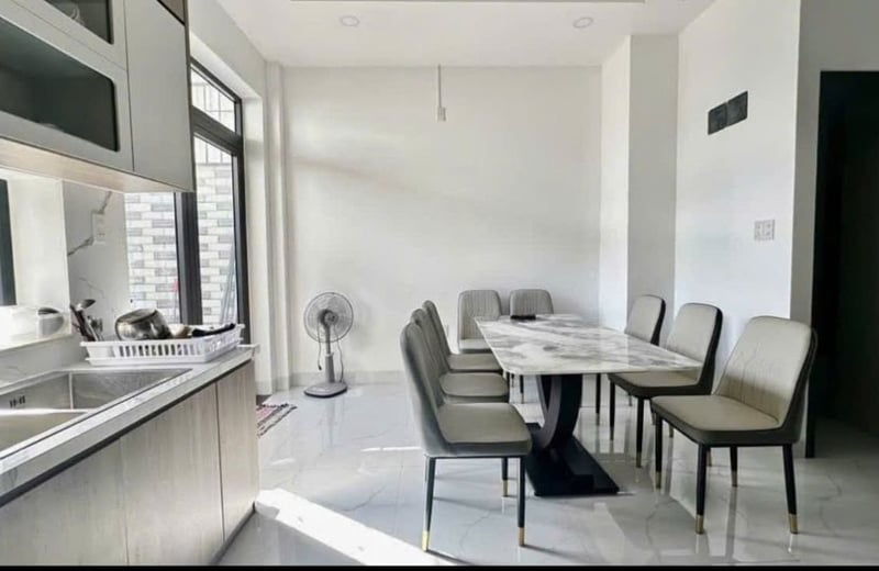 Alquiler de villa moderna, luminosa, 270 m², My Gia, Nha Trang, Vietnam