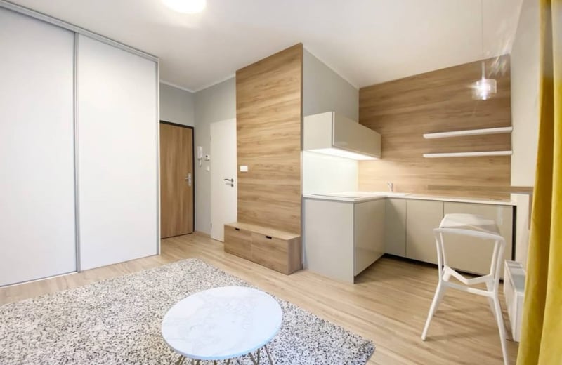 Alquiler de estudio moderno, acogedor, Petržalka, Bratislava, Eslovaquia