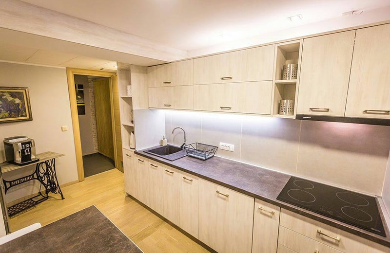 Spacious apartment for rent, 150 m², Voždovac, Belgrade, Serbia