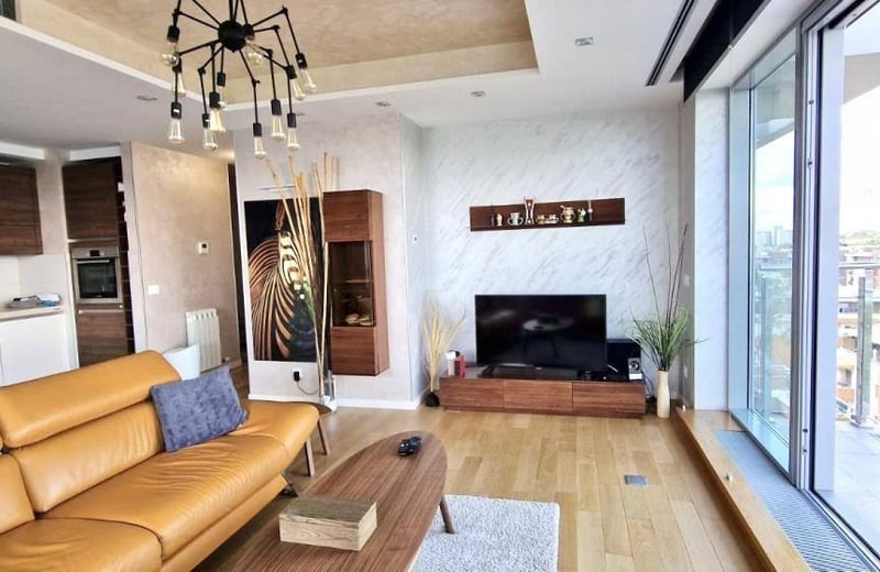 Moderne Wohnung mit Panoramablick auf die Stadt zur Miete, 90 м², Belgrad, Serbien