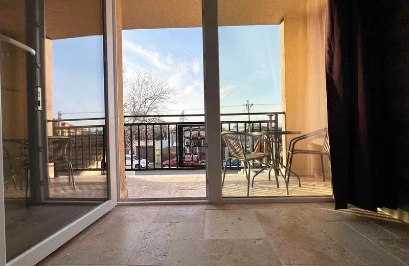 Аренда комфортной, меблированной студии с балконом, район KM 5, Констанца, Румыния