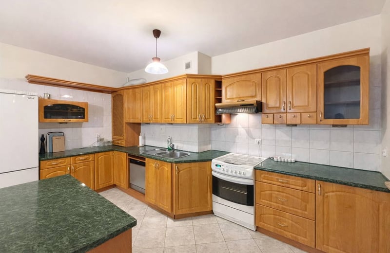 Geräumige Wohnung mit Balkon zur Miete, 100 м², Ursynów, Warschau, Polen