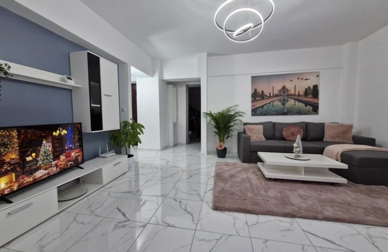 Furnished apartment for rent, 66 m², Constanța, Romania