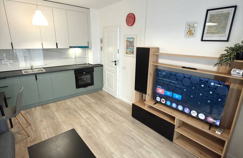 Location appartement moderne, meublé, 42 м², Secteur 6, Bucarest, Roumanie